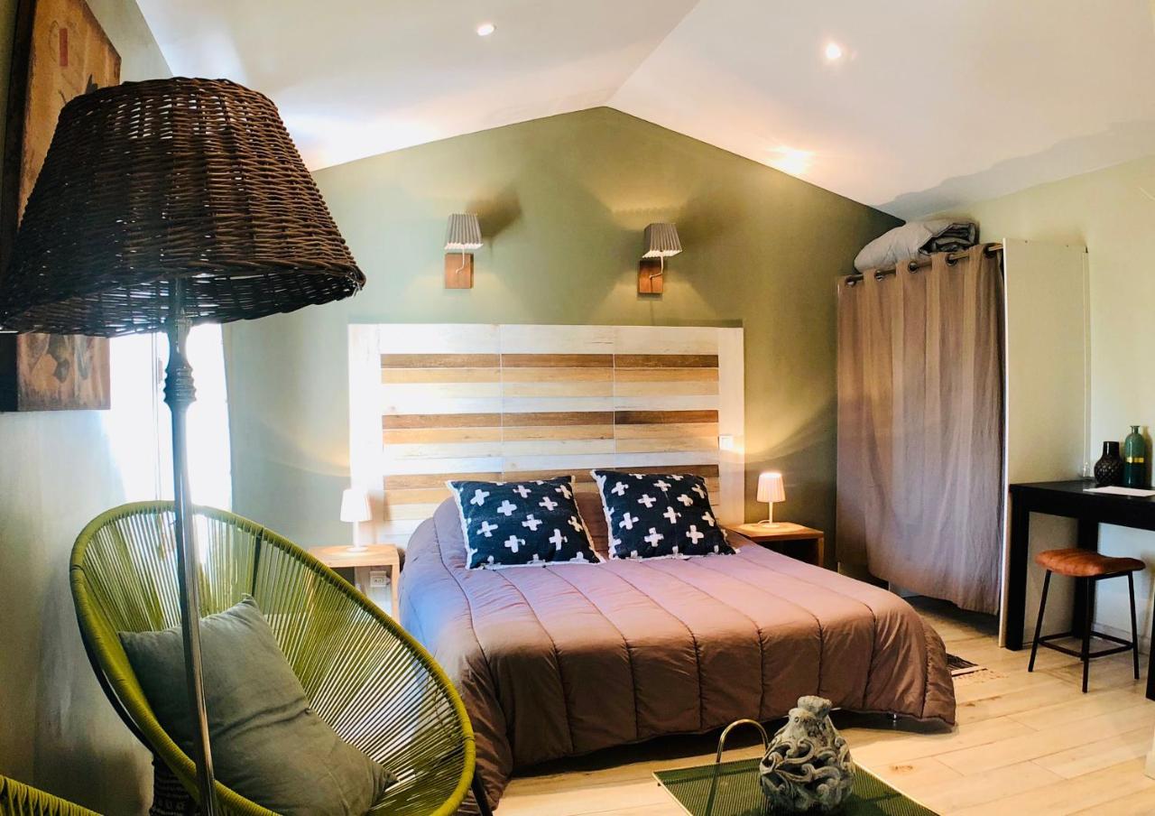 Mas Guiraud, Le Coquet Bed and Breakfast Beaucaire  Exteriör bild